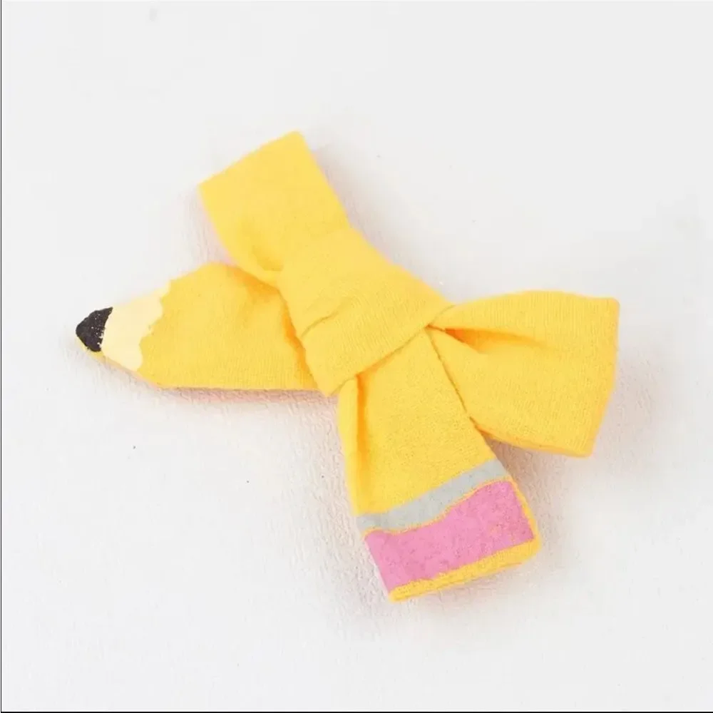 Adorable Yellow Pencil Bows
